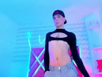 luuck_06 from Chaturbate