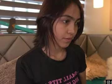 luucy___ from Chaturbate