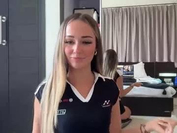 luvlivvyy from Chaturbate