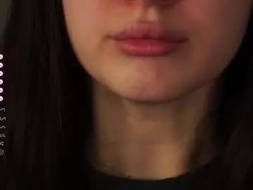 lynngroves from Chaturbate