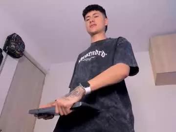 mateo_escobar from Chaturbate
