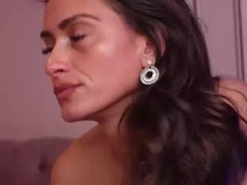 mayavixxen from Chaturbate
