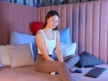 Naked Room meow_mellie 