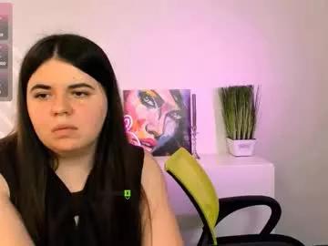mila_glow from Chaturbate