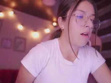 milly_kenner from Chaturbate