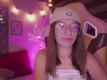 milly_kenner from Chaturbate