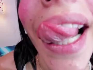 miss__lunna from Chaturbate