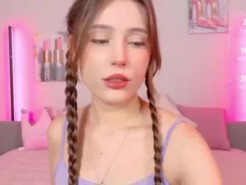 moonlitdiva from Chaturbate