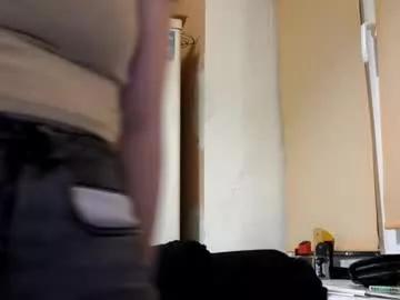 nidarobichau from Chaturbate