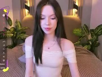 nikkimiltons from Chaturbate