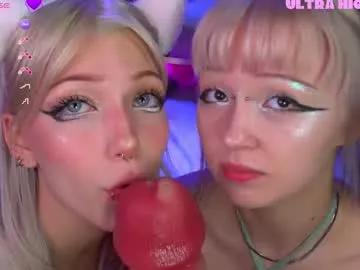 nikkisilk from Chaturbate