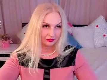 nina_deville from Chaturbate
