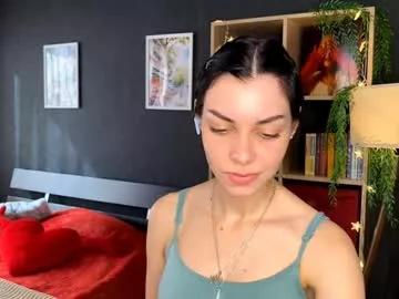 nitaewings from Chaturbate