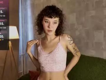 noravelis from Chaturbate