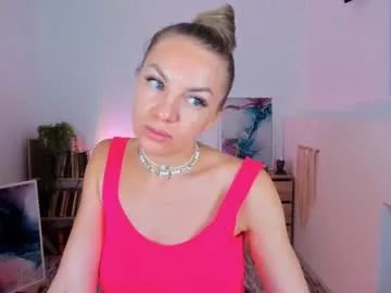 olivacandy from Chaturbate