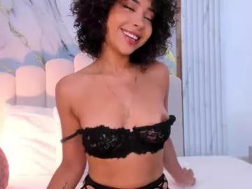 Naked Room oshun_25 