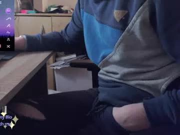 paranoiid from Chaturbate