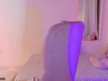 pau_cute from Chaturbate