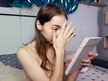 polly_bee from Chaturbate