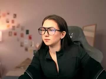 raviolly046 from Chaturbate
