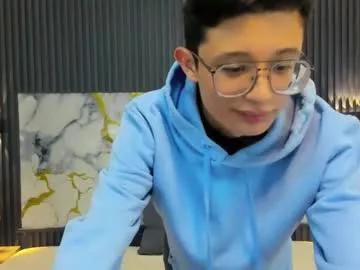 santiago_russo18 from Chaturbate