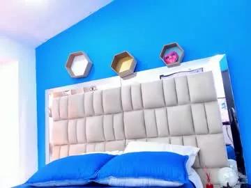sara_naomi from Chaturbate