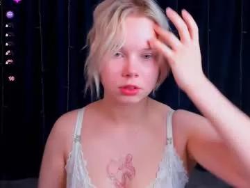 sooft_girl from Chaturbate