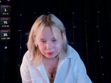 sooft_girl from Chaturbate