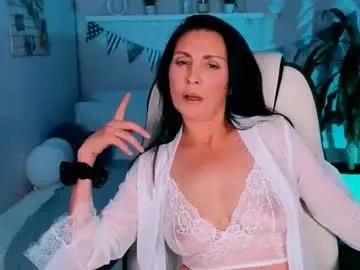 steaflers_mom from Chaturbate