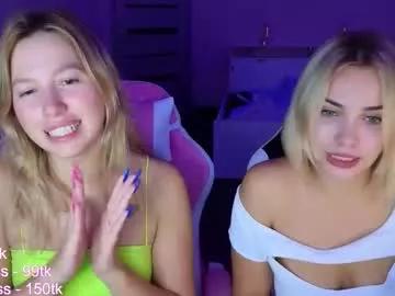 stefany_and_bettany from Chaturbate