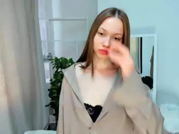 sunnivagaillard from Chaturbate