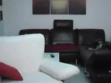 Naked Room thomsenpeti 