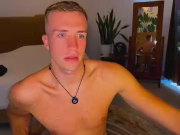 Naked Room tommy_cumfinger 