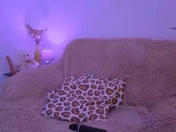 Naked Room unic0rnporn 