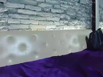 vixvixenn from Chaturbate