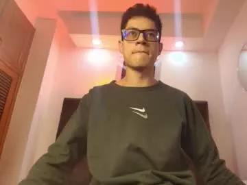 wolfan_sky from Chaturbate