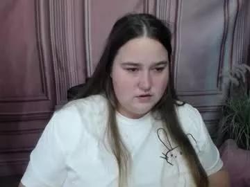 Naked Room xx_daniella_xx 