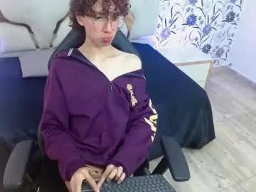 yessy_tay from Chaturbate