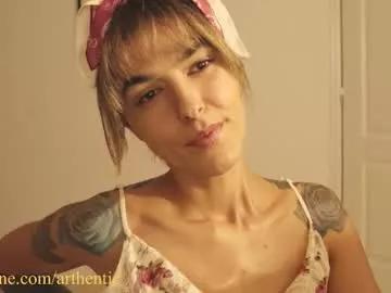 zorosgiirl from Chaturbate