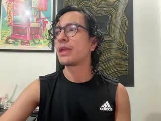 andrew_ct from Flirt4Free