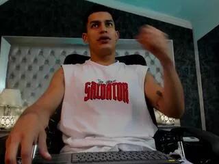 angelo_rogers from Flirt4Free