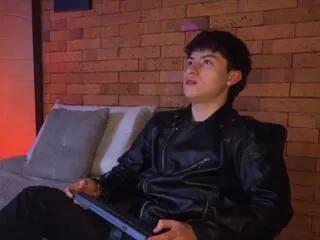 ares_dickson from Flirt4Free
