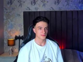 aslan_fox from Flirt4Free