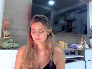 bella_jonnes from Flirt4Free