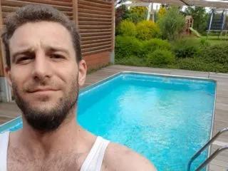 captain_pyrat from Flirt4Free