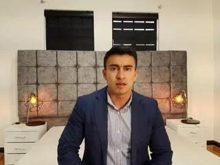 chris_clarck from Flirt4Free