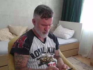 christiano_r from Flirt4Free