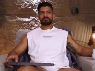 dann_saenz from Flirt4Free