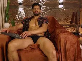 dann_saenz from Flirt4Free