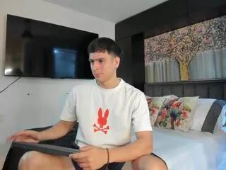 derek_hussain from Flirt4Free